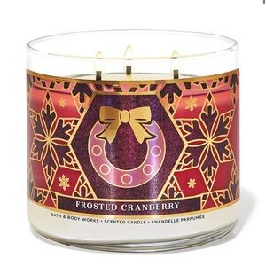 Bath & Body Works - Frosted Cranberry 3 wick candle